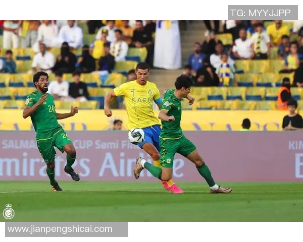 利雅得新月对阵达曼协作首发名单:努涅斯领衔特奥米林坐镇中场 利雅得新月对阵达曼协作首发名单:努涅斯领衔特奥米林坐镇中场