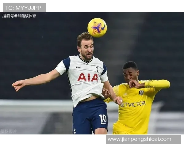 夏普预测曼联3-1力克利物浦 芒特首开纪录卢克肖荣膺全场最佳 夏普预测曼联3-1力克利物浦 芒特首开纪录卢克肖荣膺全场最佳